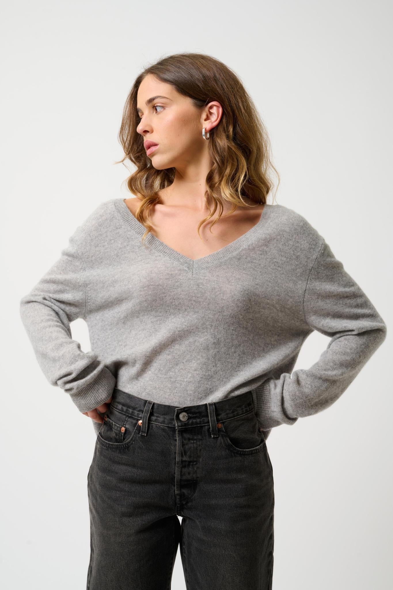 Jersey Cuello En V Delante Y Detrás - Giegn - Nube Jaspeada
