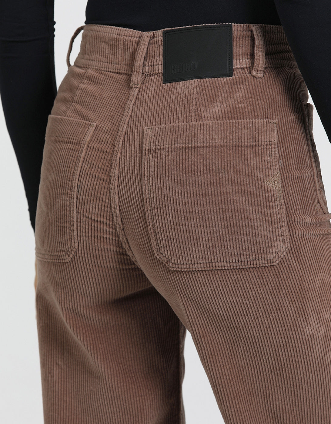 Pantalón Wide Gigi Velvet - Truffle - Mujer
