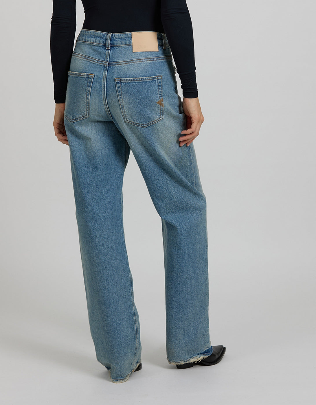Jean Loose Straight Gina - Dnm V-379 - Mujer