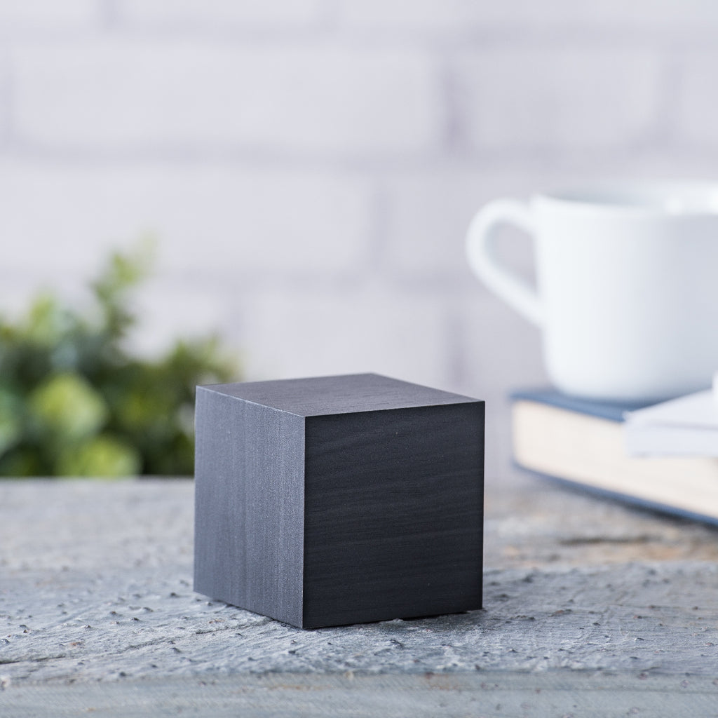 Reveil Wooden Cube Click - Noir / LED Blanche