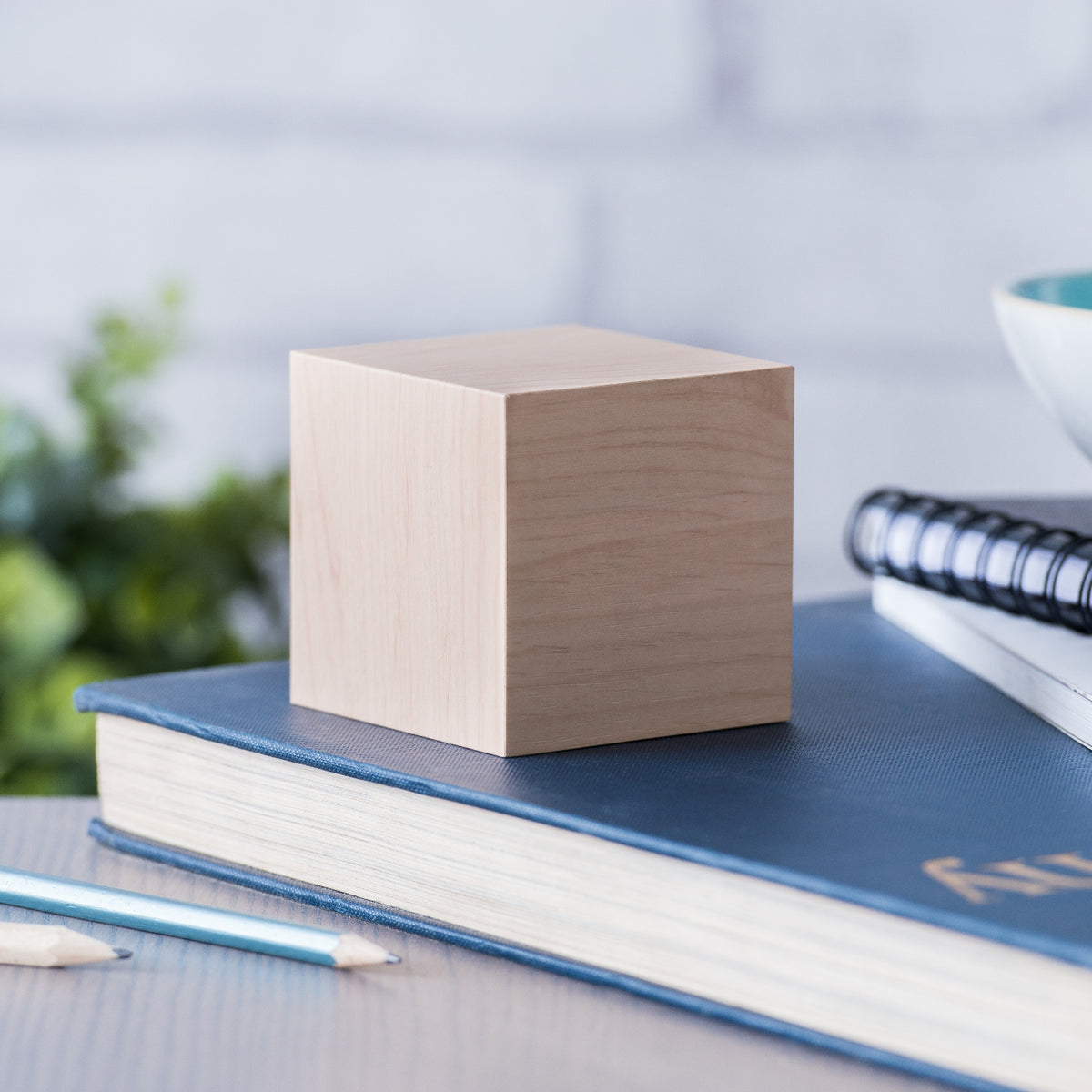 Reveil Wooden Cube Click - Erable / LED Orange