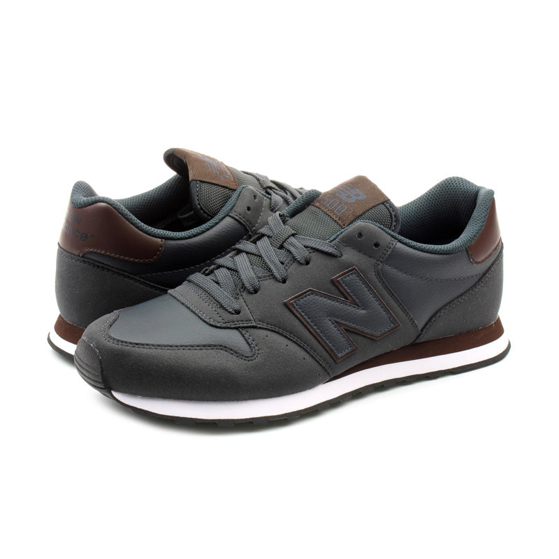 Baskets New Balance Gm500 - Bleu Marine, Marron