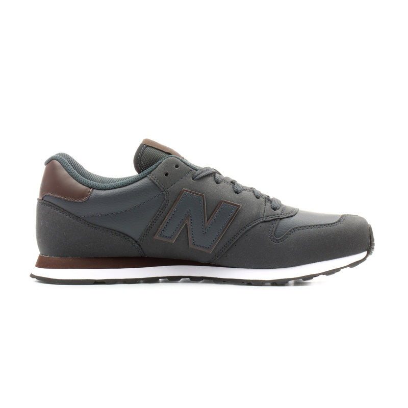 Baskets New Balance Gm500 - Bleu Marine, Marron
