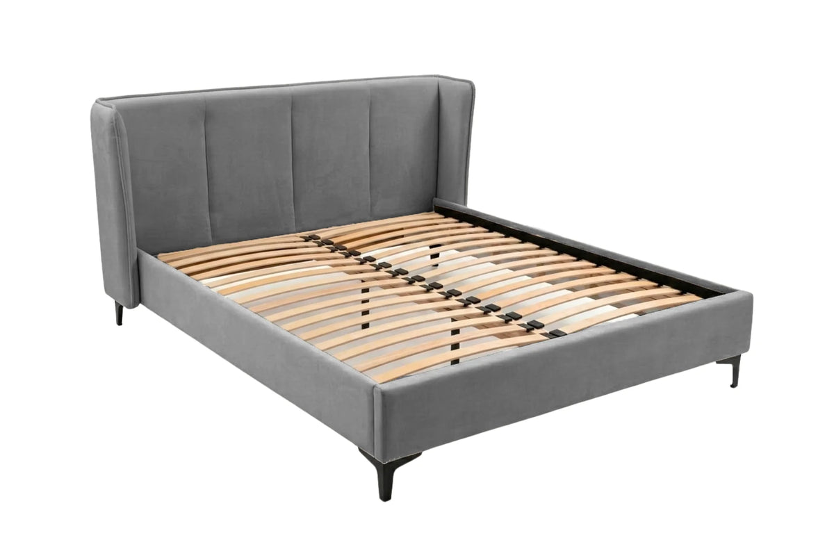 Nina - Cama