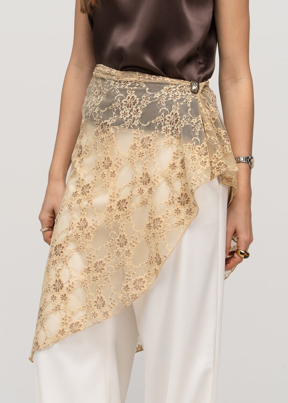 Foulard Ali Lace Wrap With Pin