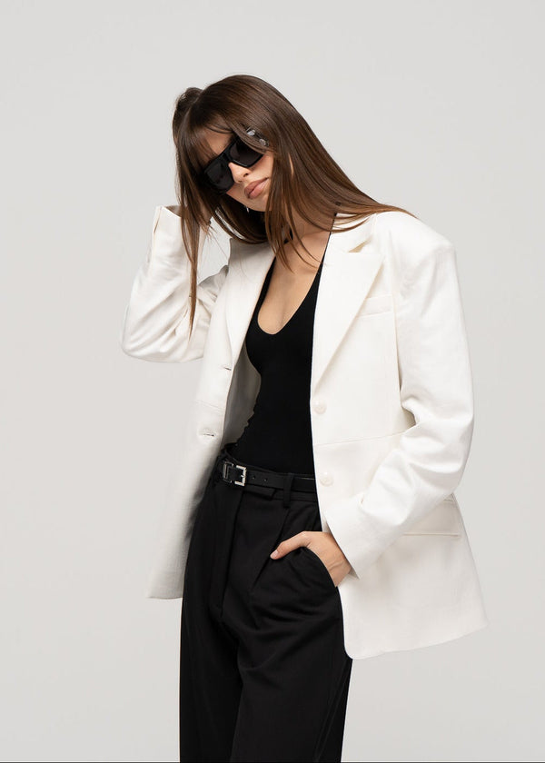 Blazer Ella med figursyet talje - Off-White