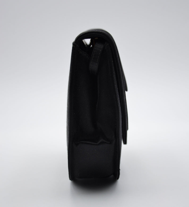 Bolso vintage de satén negro