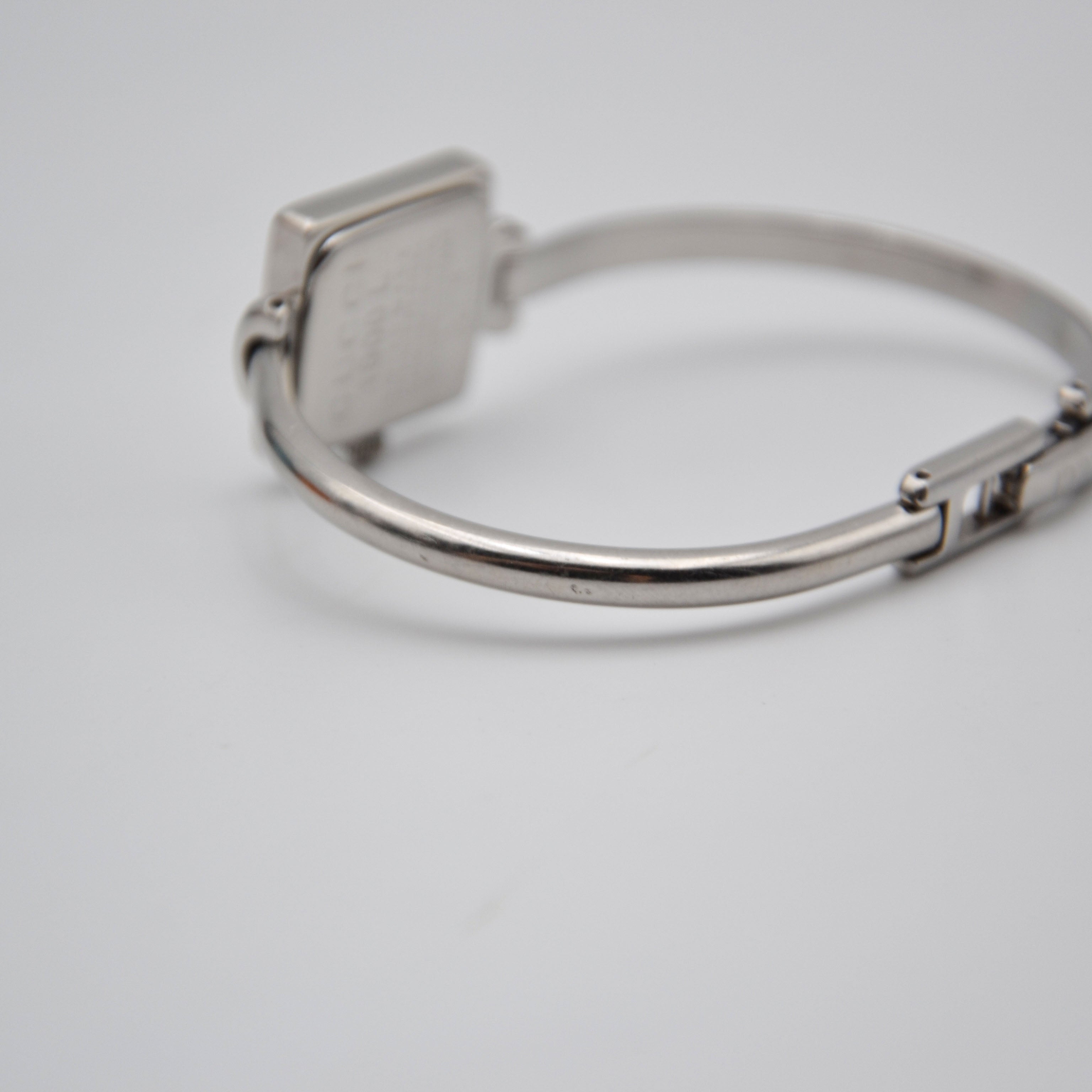 Reloj Gucci 1900L para mujer
