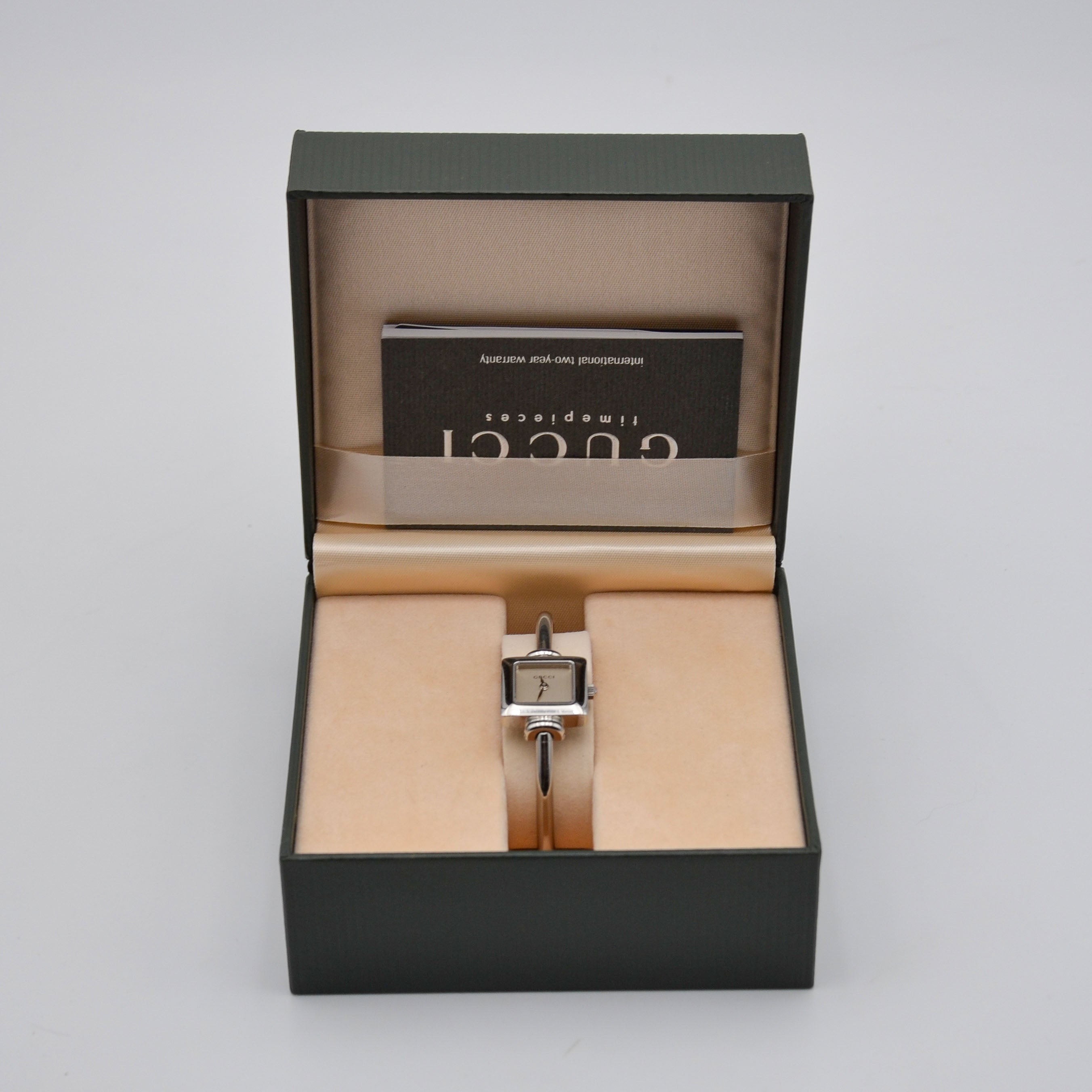 Reloj Gucci 1900L para mujer