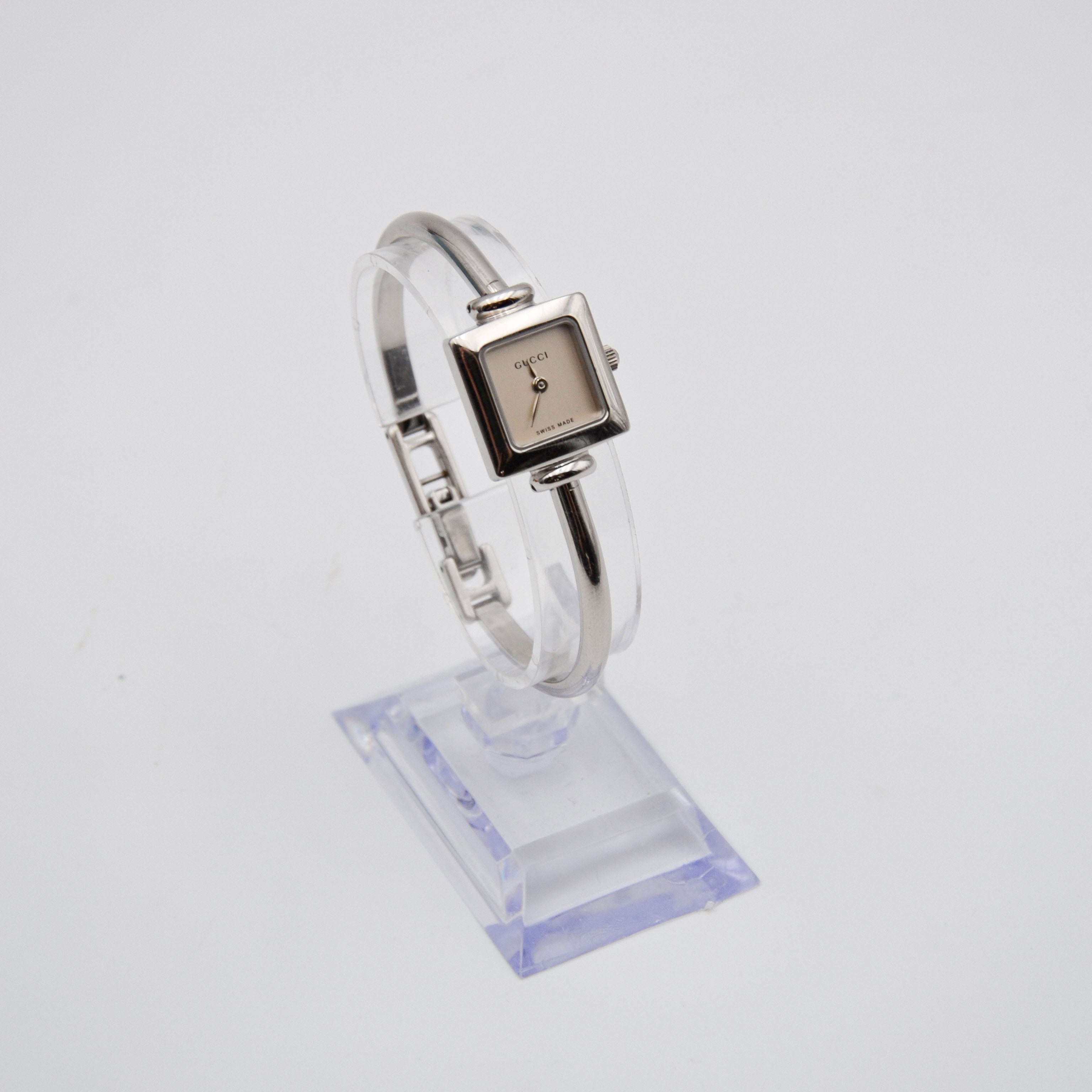 Reloj Gucci 1900L para mujer