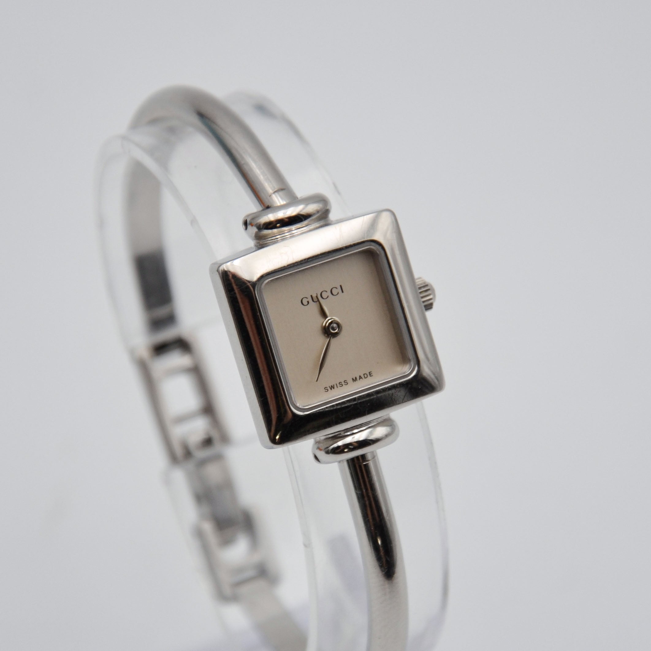 Reloj Gucci 1900L para mujer