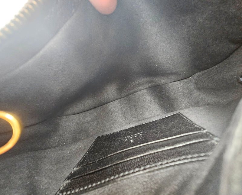 Gucci Aphrodite Small Black Grained Leather