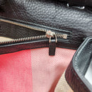 Gucci Daily Flap Cuir Grainé Noir — Pompon Bambou