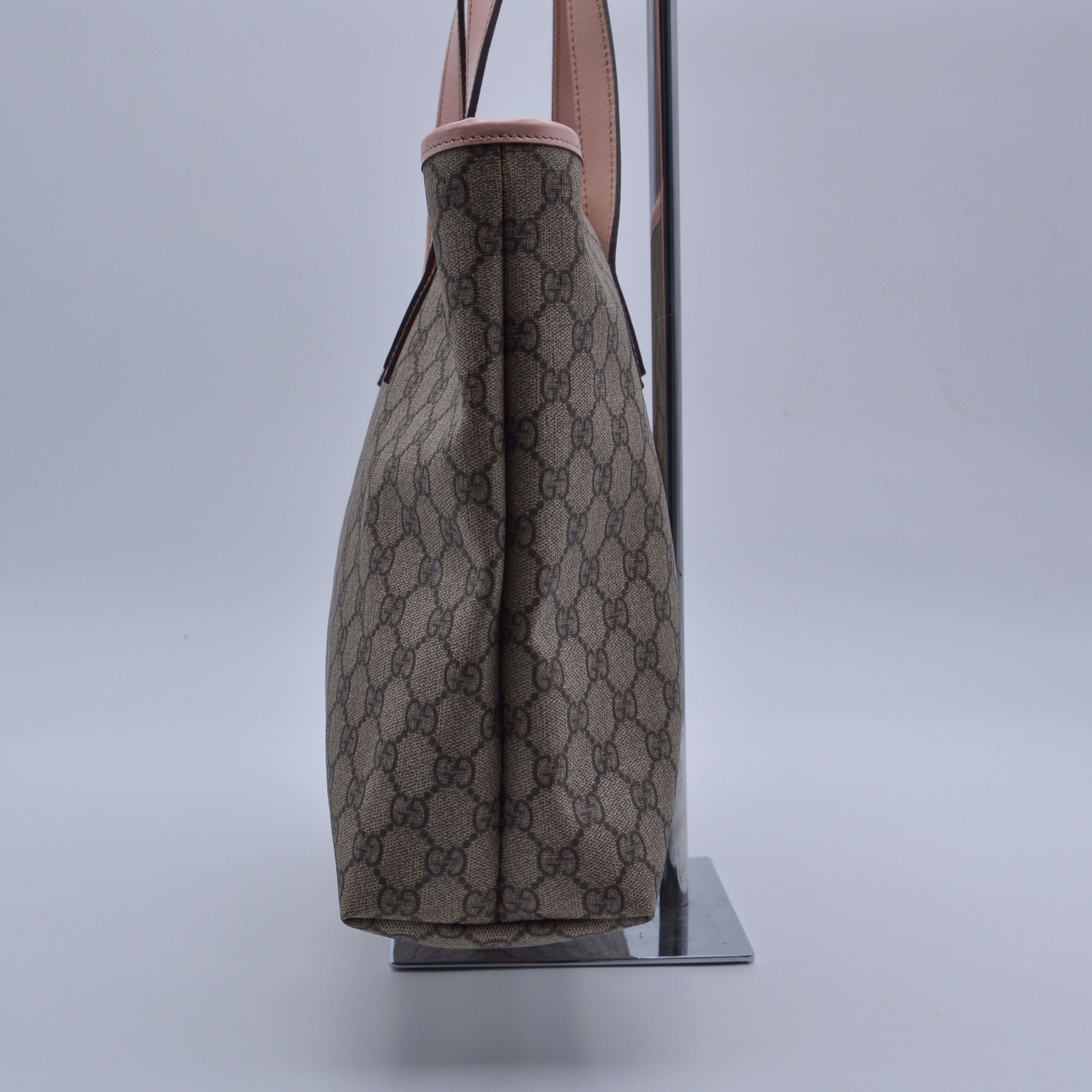 Gucci Gg Supreme Zipped Tote