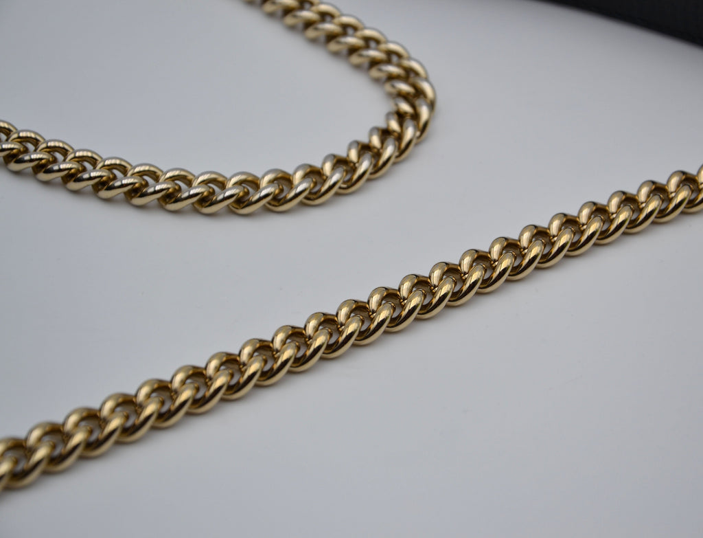 Gucci Interlocking Mini Bag Black Grained Leather Champagne Chain