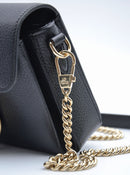 Mini bolso entrelazado Gucci Cadena champán de cuero granulado negro