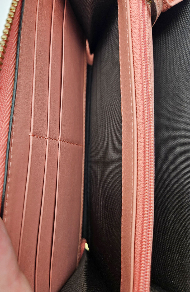Gucci Pink Leather Wallet With Gg Bow