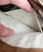 Gucci Soho Clutch In Beige Grained Leather