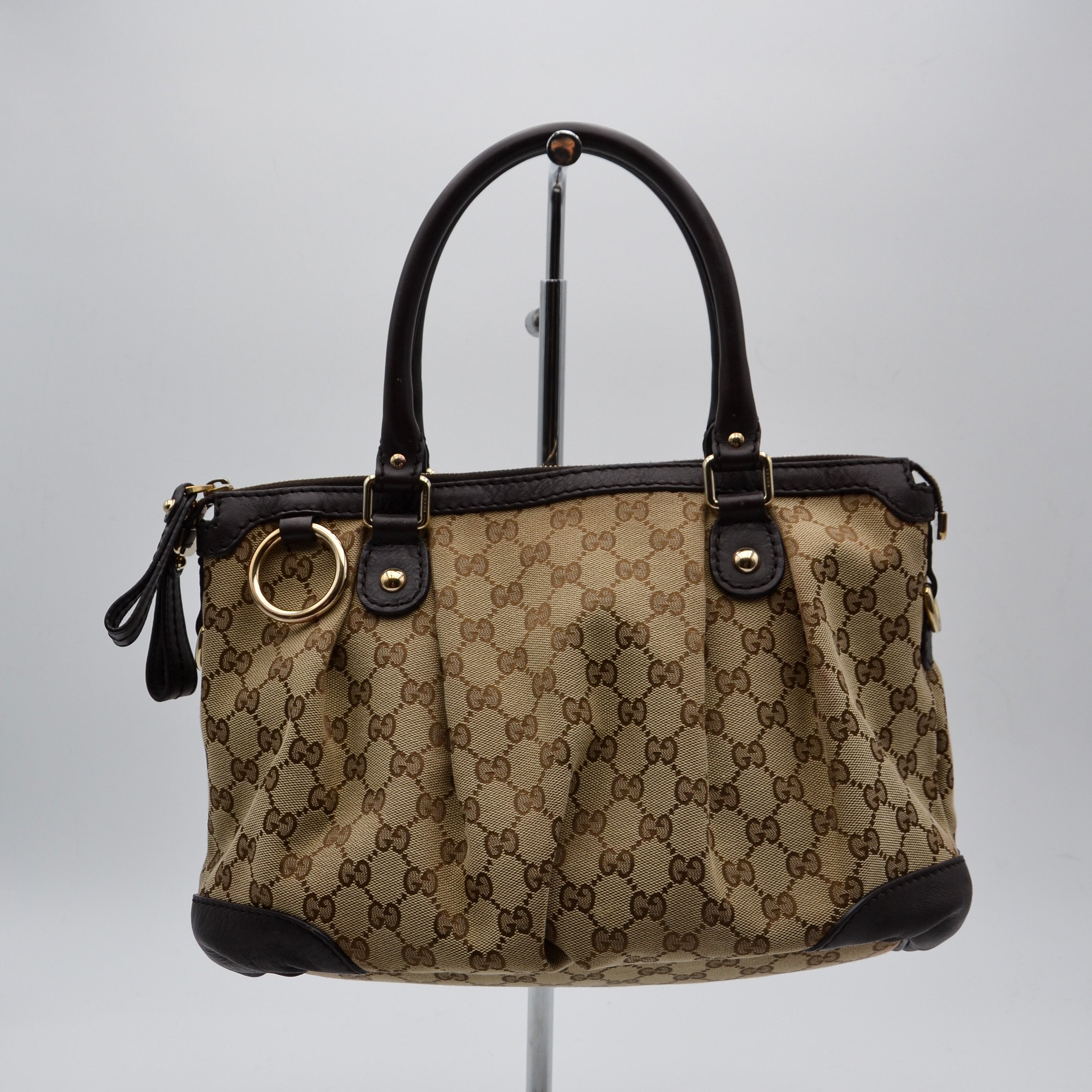 Gucci Sukey Tote Gg Lona Jacquard