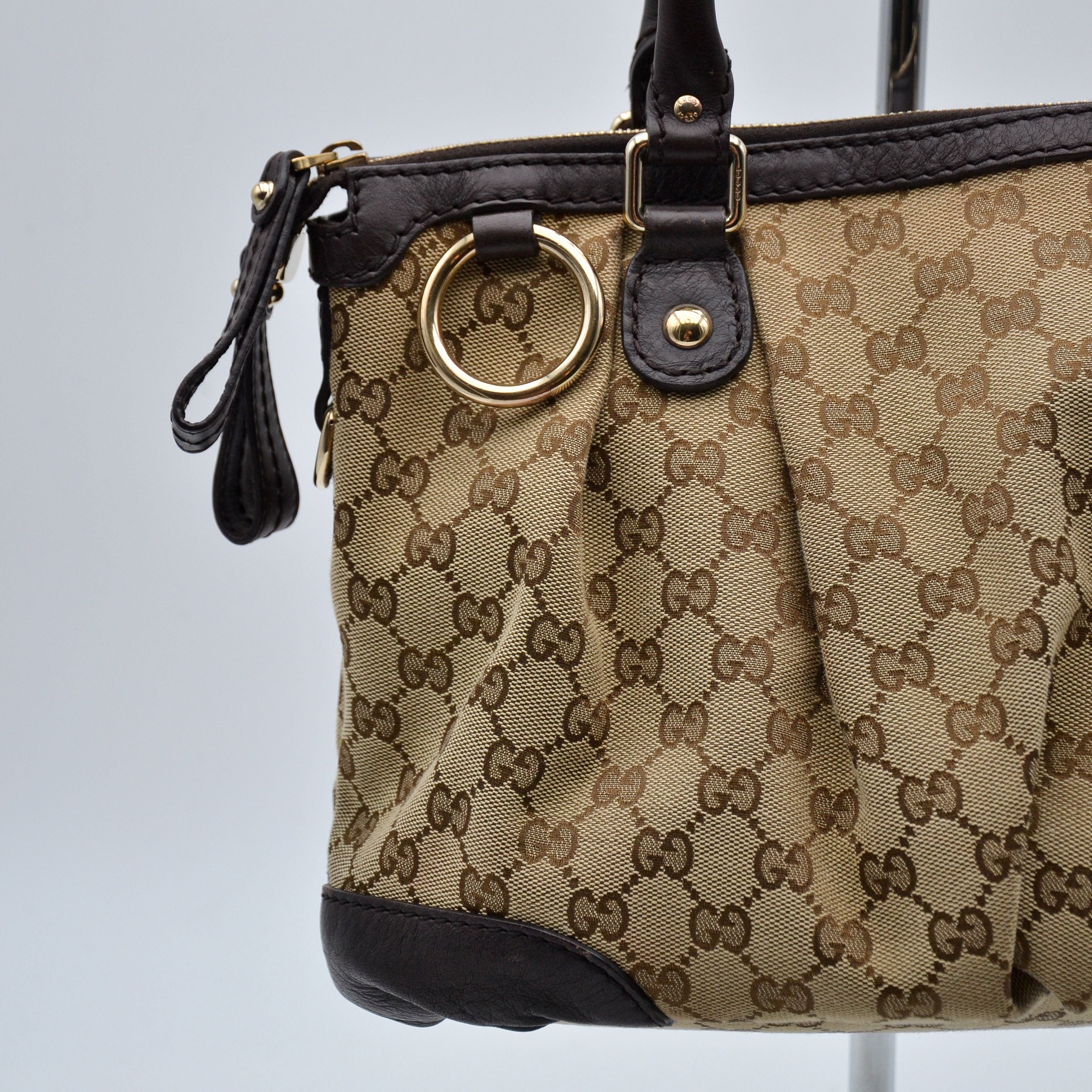 Gucci Sukey Tote Gg Lona Jacquard