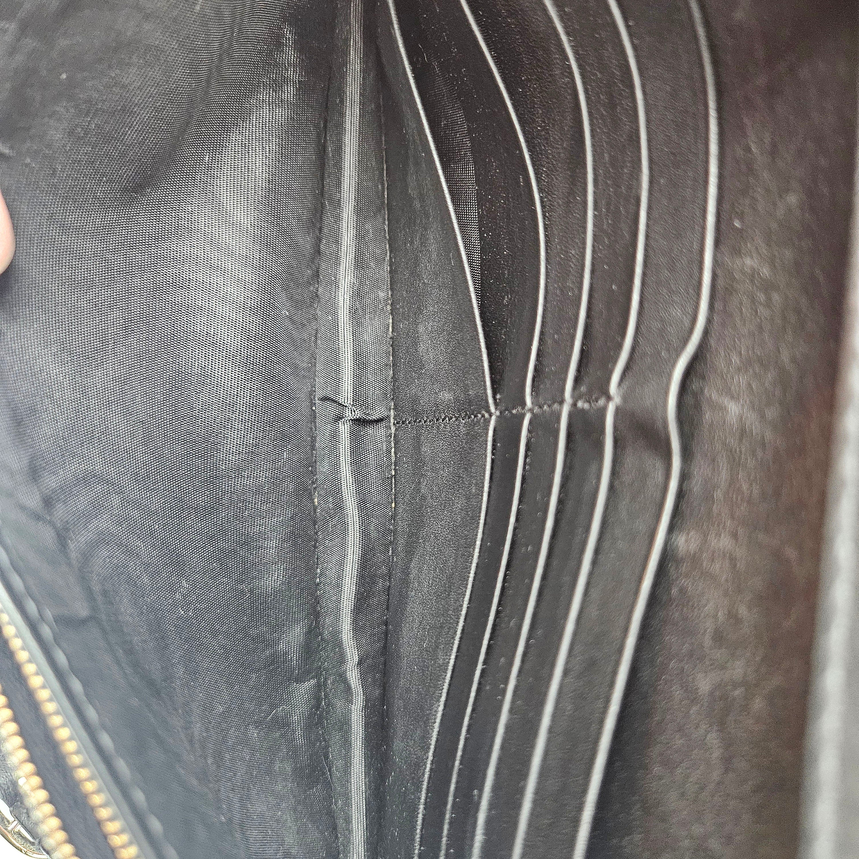 Gucci Wallet On Chain Microguccissima Black