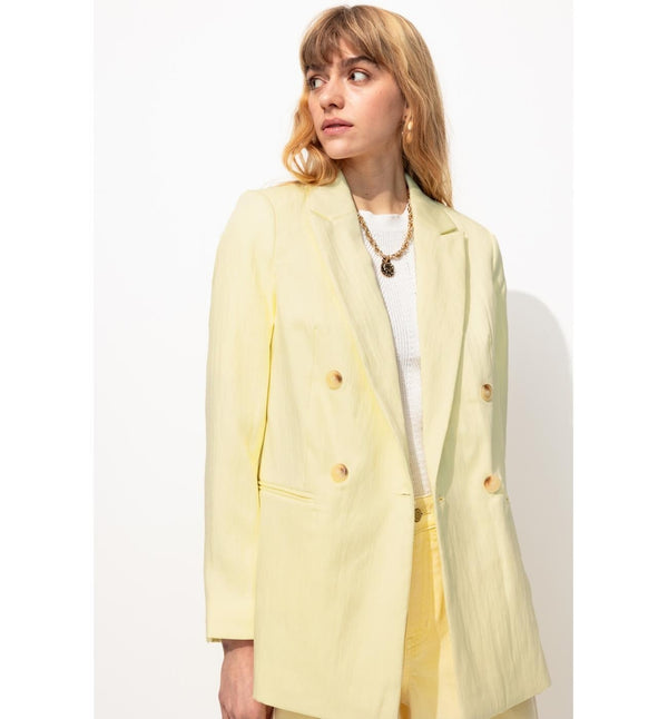 Blazer cruzado liso para mujer color amarillo liso