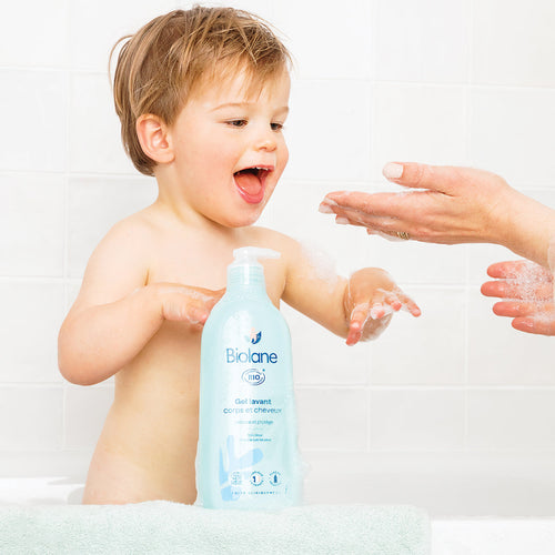 Jabón líquido ecológico para el cabello y el cuerpo