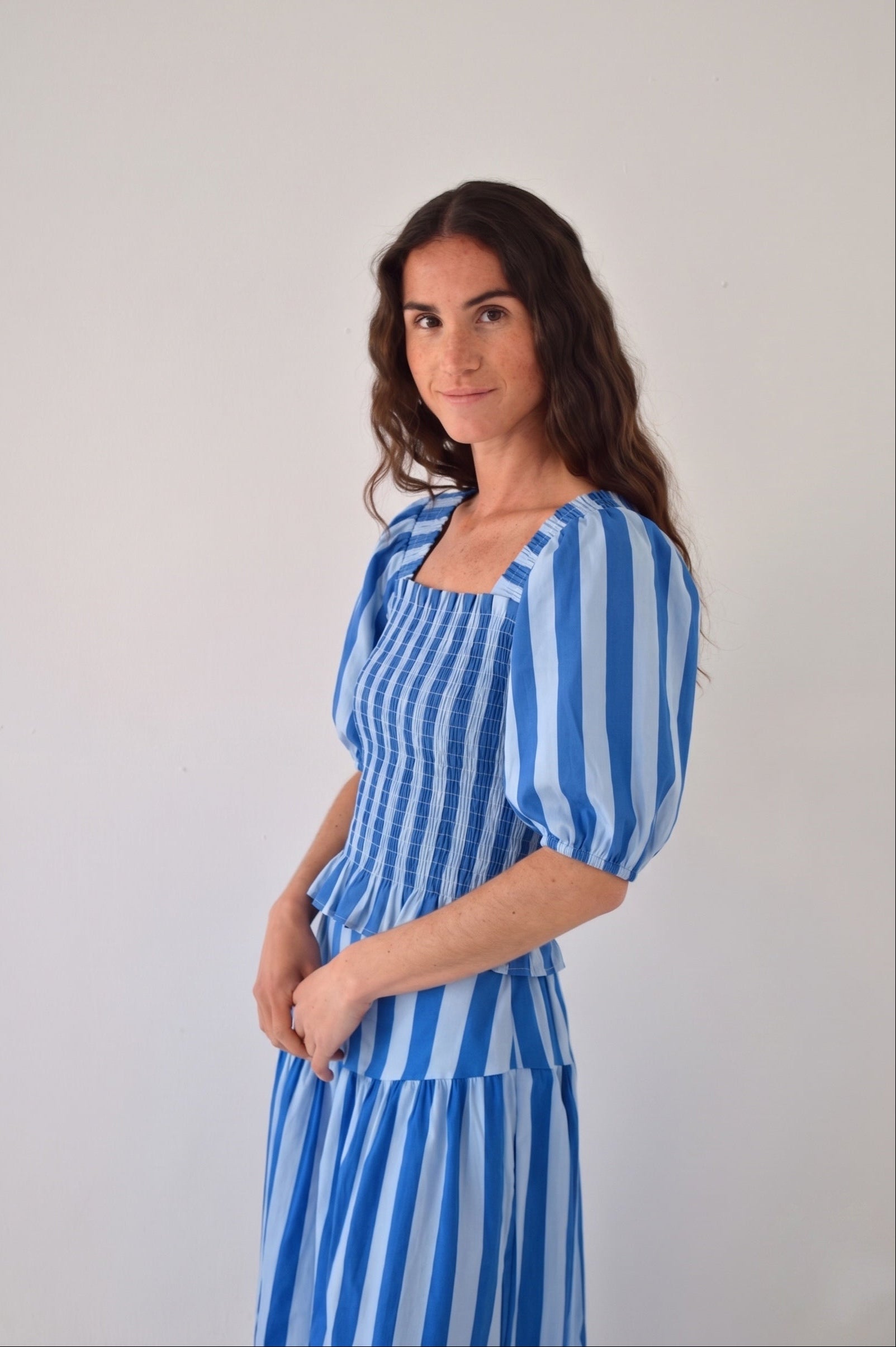 Top Beth Rayas Blue