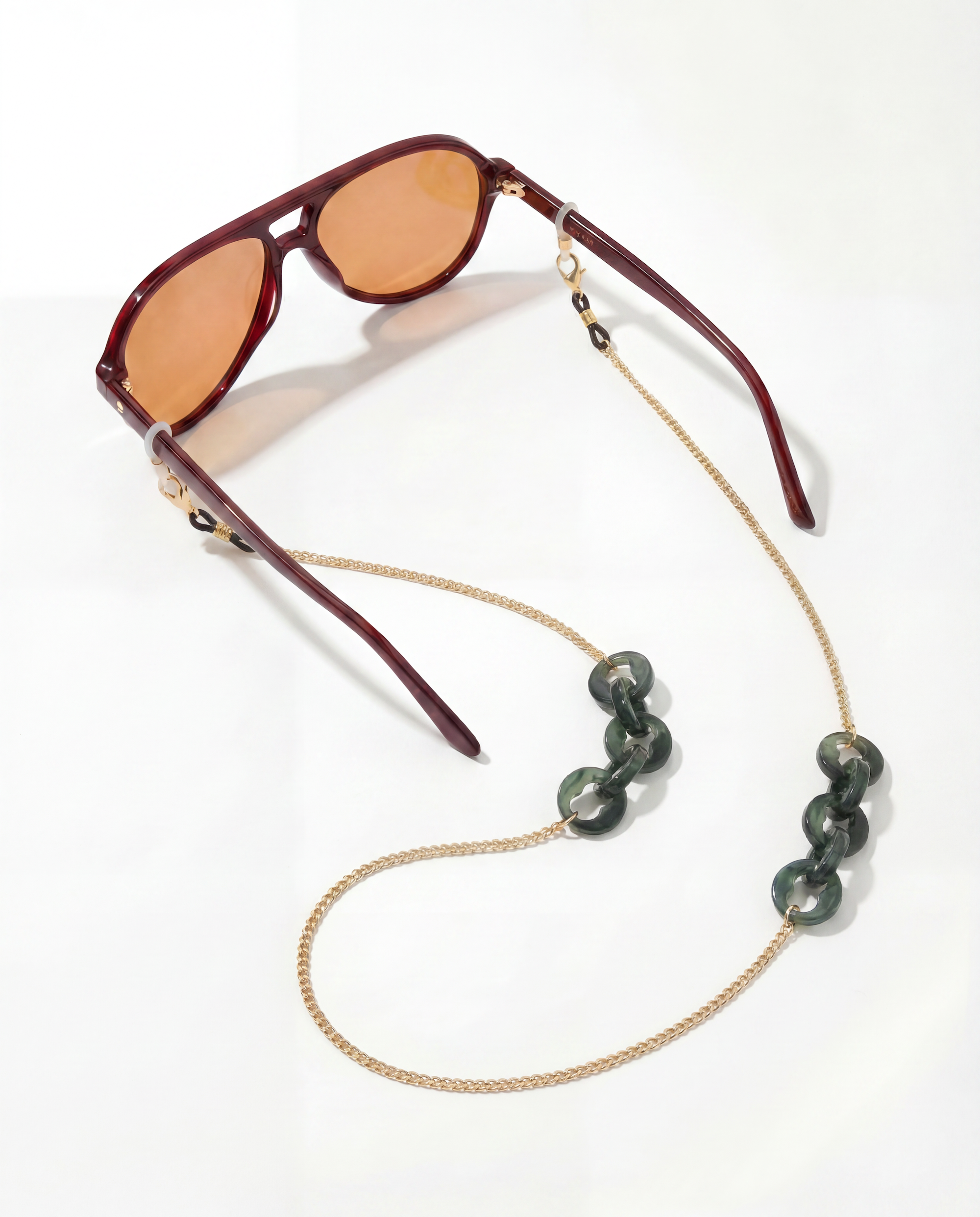 Cadena Fina Con Eslabones Verdes