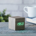 Reveil Wooden Cube Click - Frêne / LED Verte