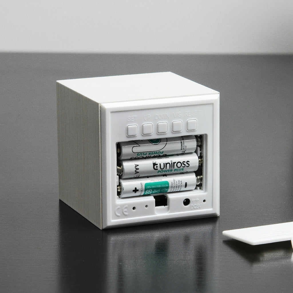 Reveil Wooden Cube Click - Blanc / LED Blanche