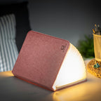 Gingko Design – Lampa Smart Book LED - Len Pudrowy Róż - 2 Rozmiary, lampka nocna w kształcie otwartej książki, ciepłe światło