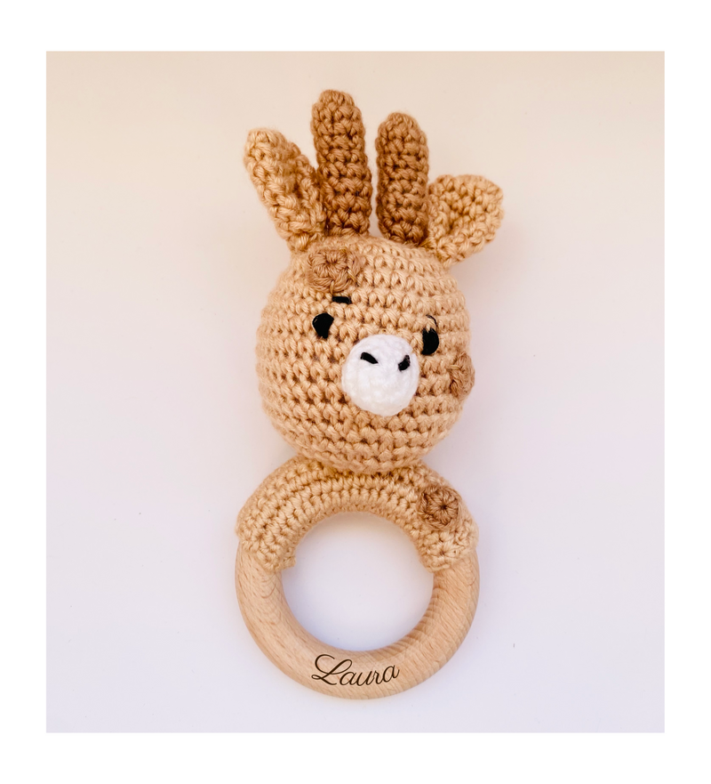 Sonajero de bebé de ganchillo personalizado