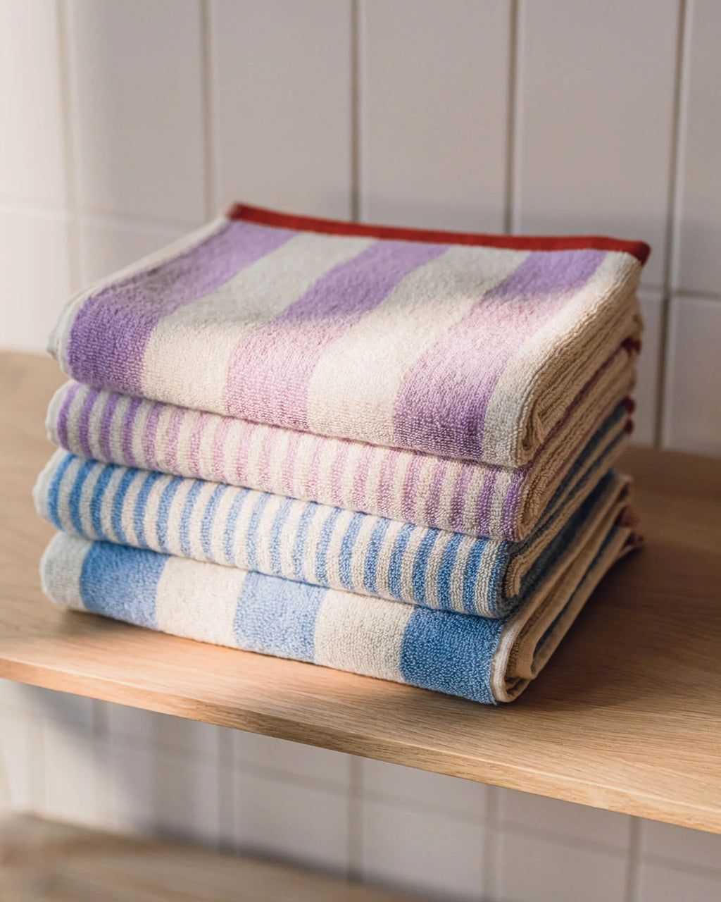 Serviette De Bain Gobo - Baby Blue / Rayures Étroites