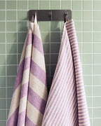 Serviette De Bain Gobo - Pastel Lilac / Rayures Larges