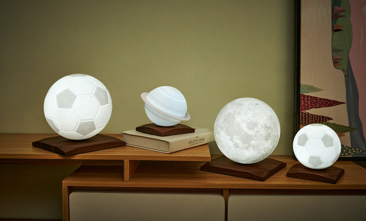 Lampe Lewis Football - Bois - 2 Tailles