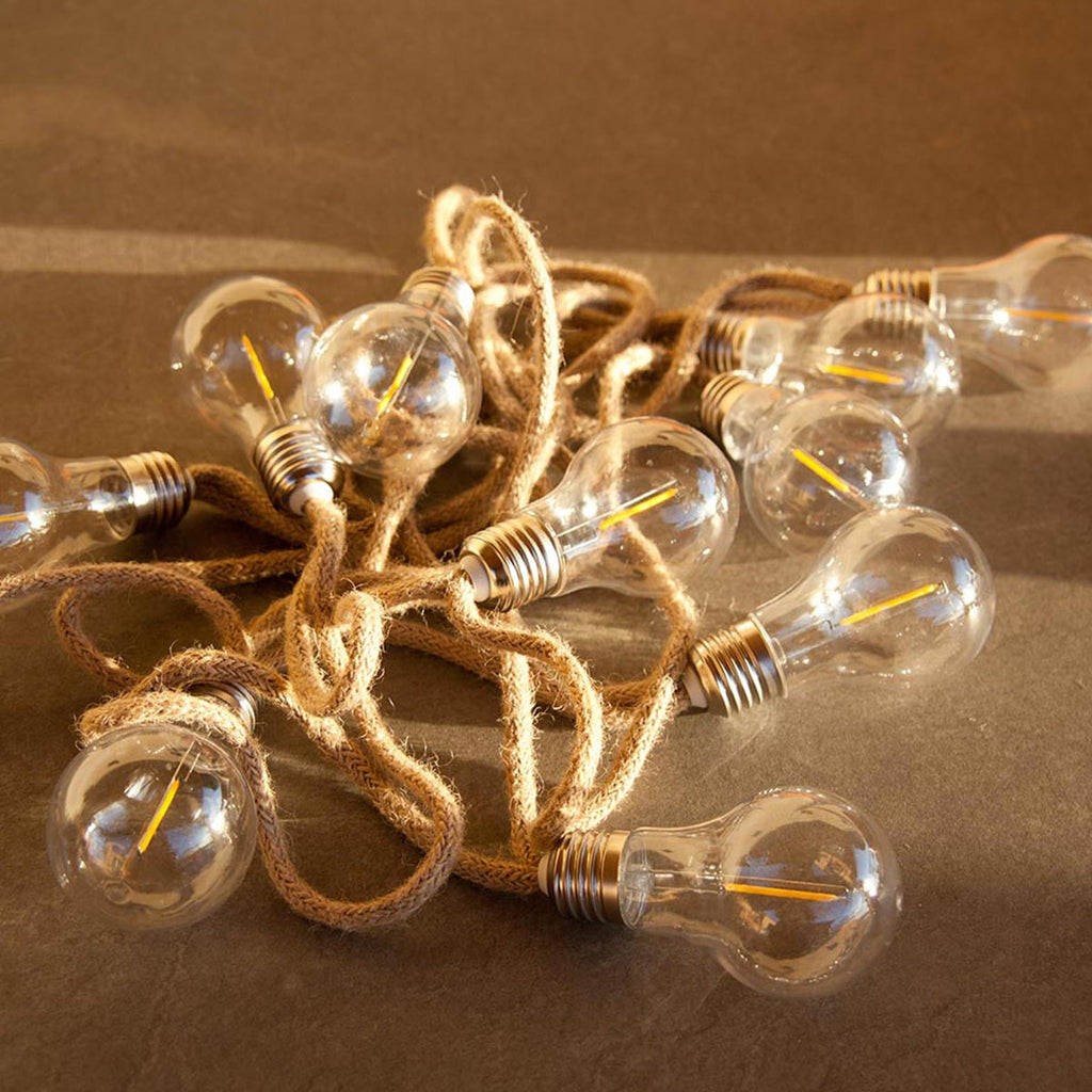 Guirnalda luminosa exterior en cuerda 10 bombillas de filamento transparentes LED blanco cálido FANTASY CORD 7.70m - REDDECO.com