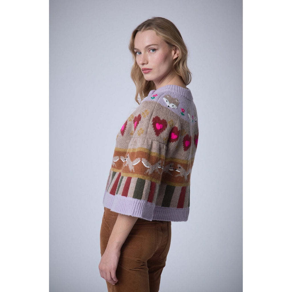 Cardigan Fox Farm - Unique