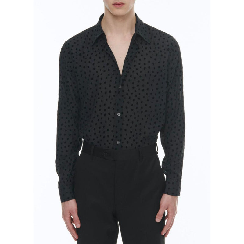 Camisa Terciopelo Con Cuello De Golondrina A Lunares - Lunares Negros