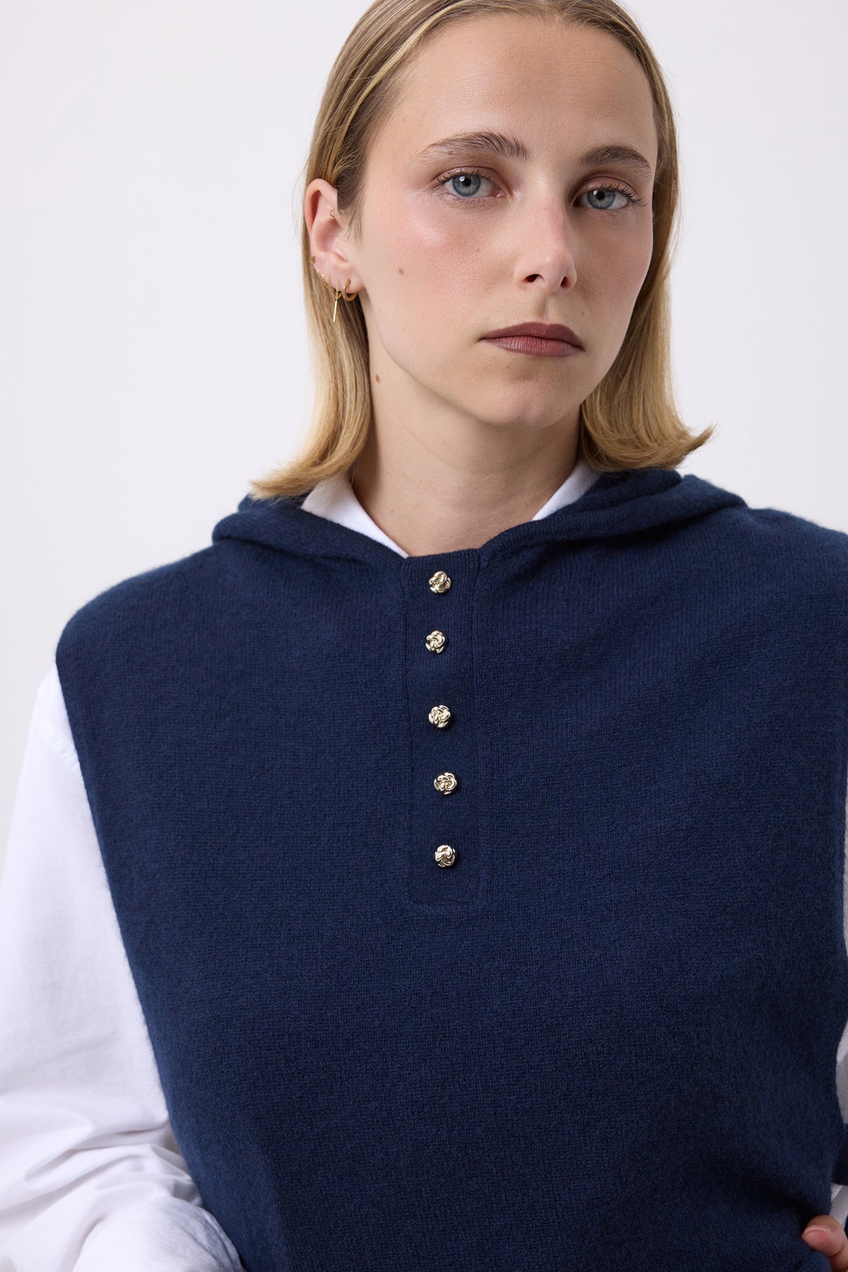 Cagoule Plastron Boutons Dorés Halo - Bleu Marine - Femme