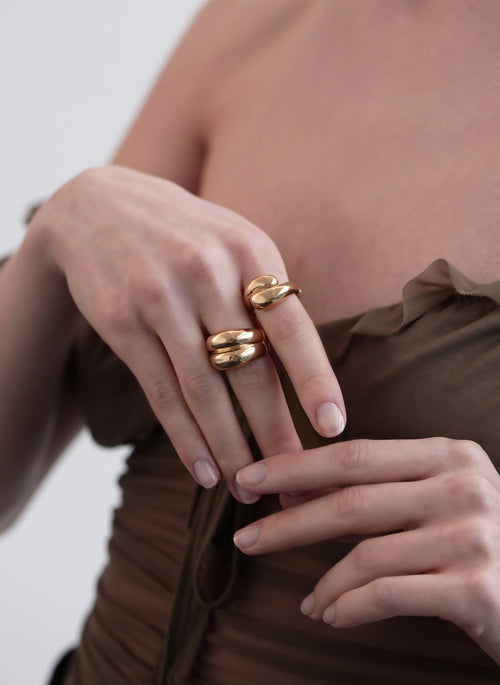 Large Hedera Ring