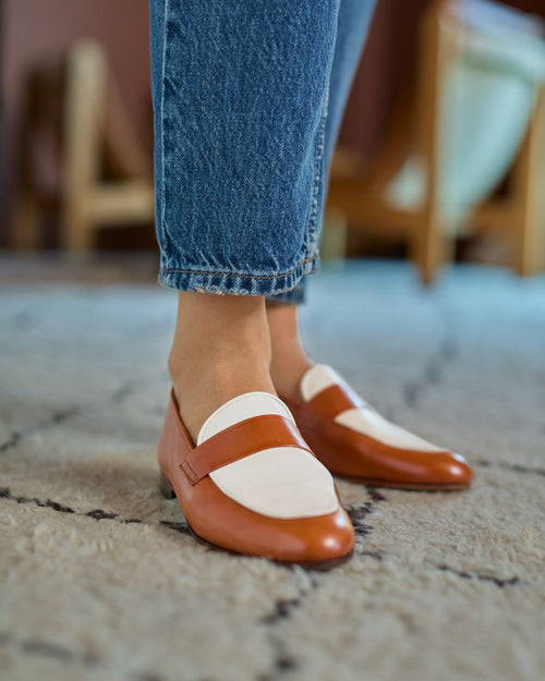 Penny Loafer Héloïse - Cuir Caramel & Blanc - Semelle Cuir - Femme