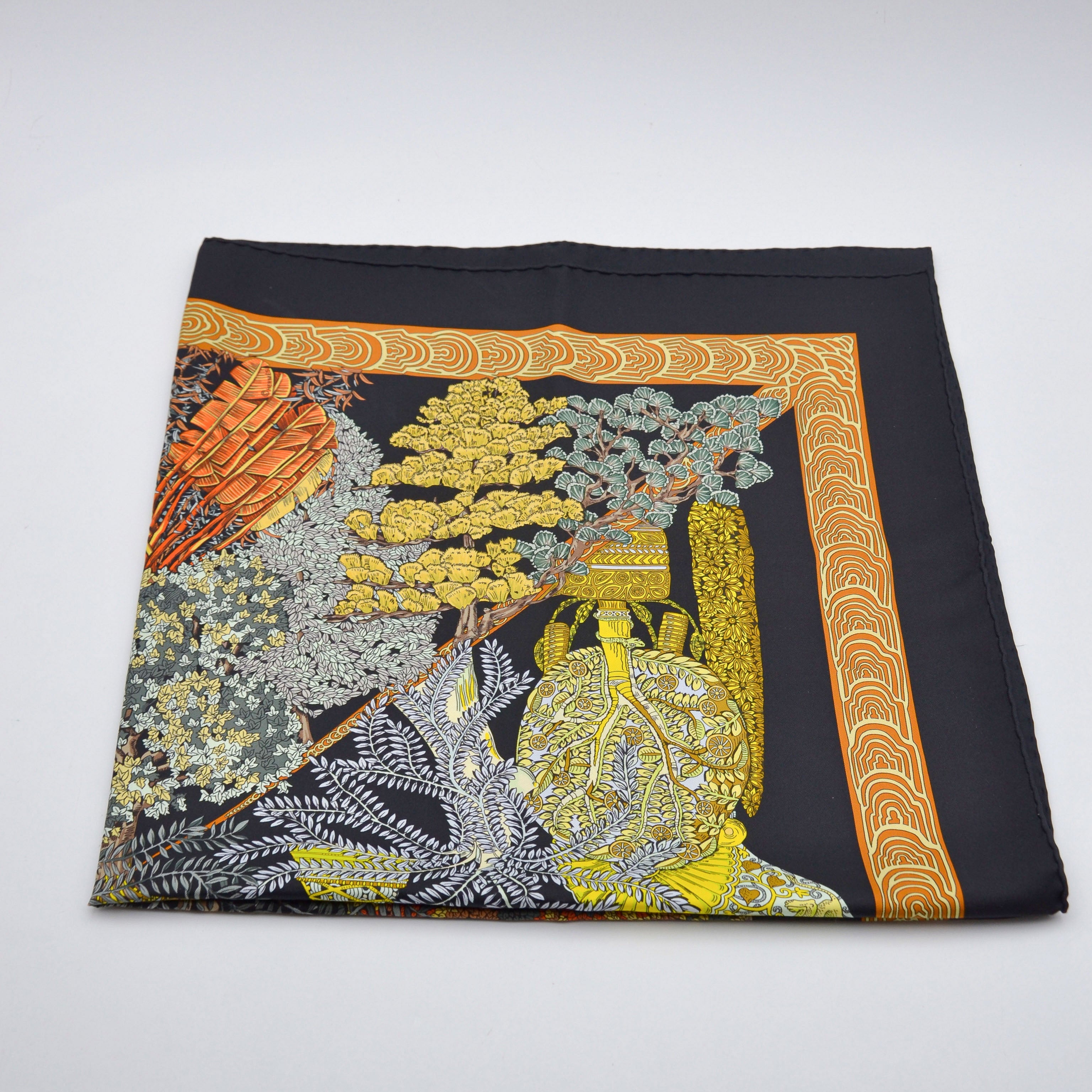 Carré 90 Hermès Las Leyendas del Árbol