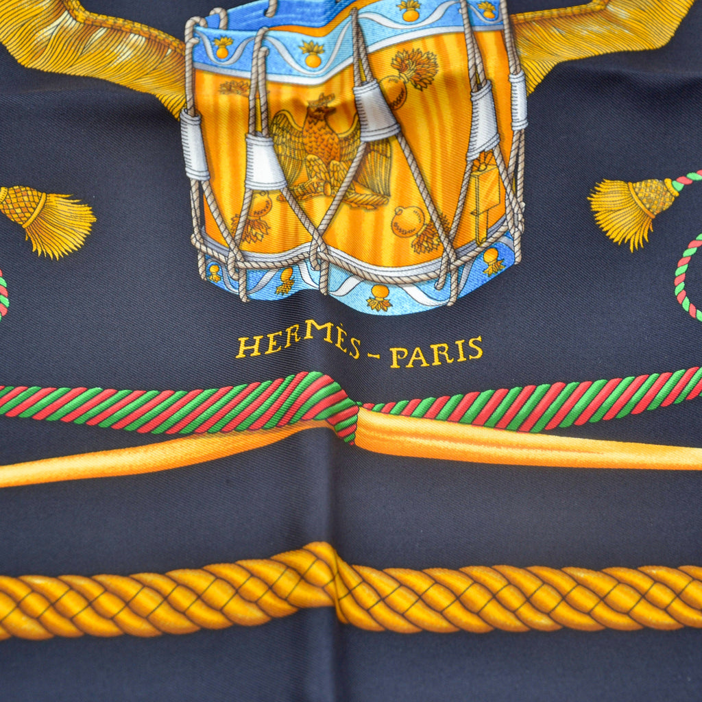 Hermès Pañuelo De Seda Les Tambours