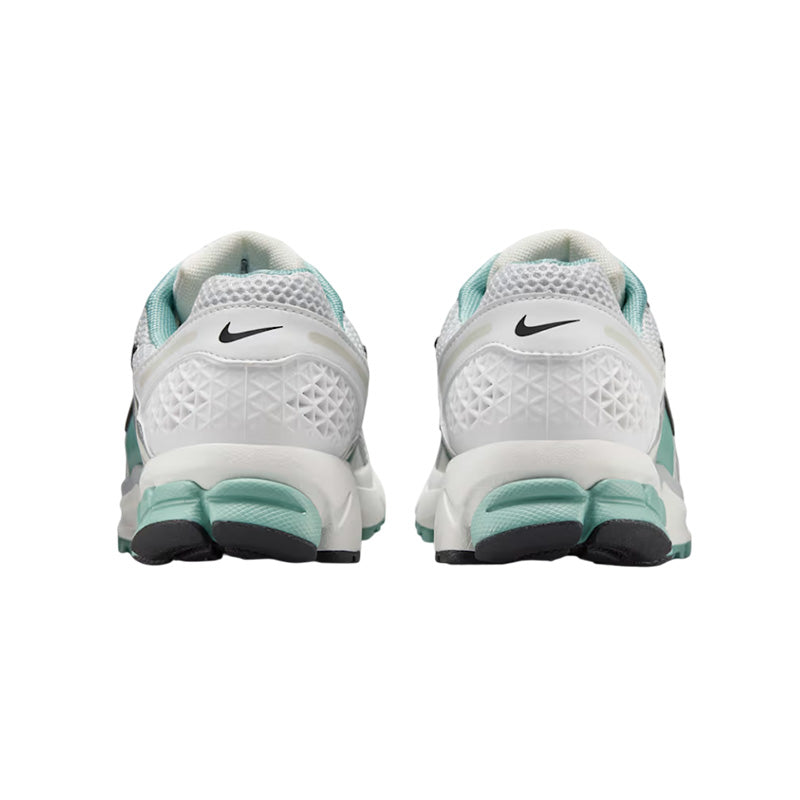 Baskets Nike Zoom Vomero 5 - Blanc, Argent, Vert