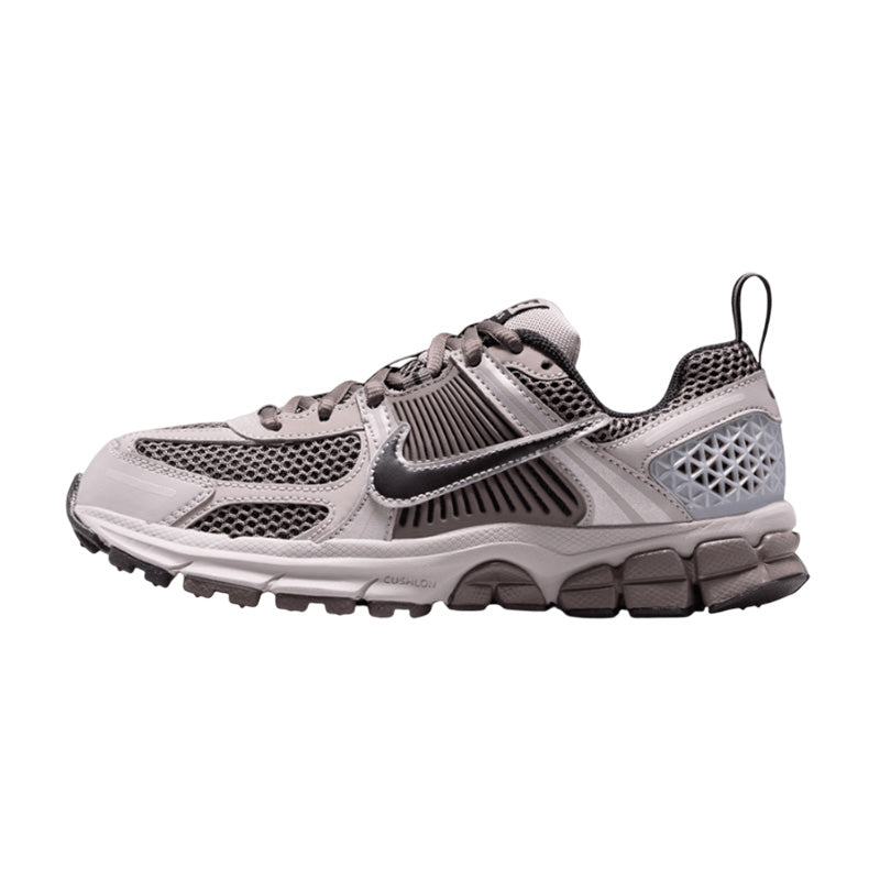 Baskets Nike Vomero 5 Gs - Gris, Noir