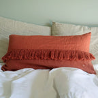 Housse De Coussin En Lin Lavé À Finitions Frangées - Rouge