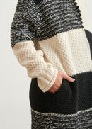 Graphic knitted coat - BLANC / NOIR#couleur_BLANC / NOIR