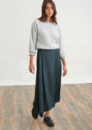 Long asymmetrical satin skirt - VERT BOUTEILLE#couleur_VERT BOUTEILLE