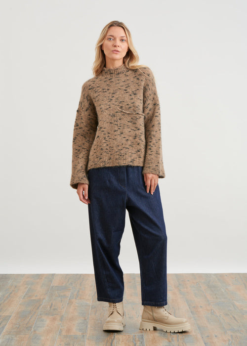 Round neck sweater in speckled knit - ECORCE#couleur_ECORCE